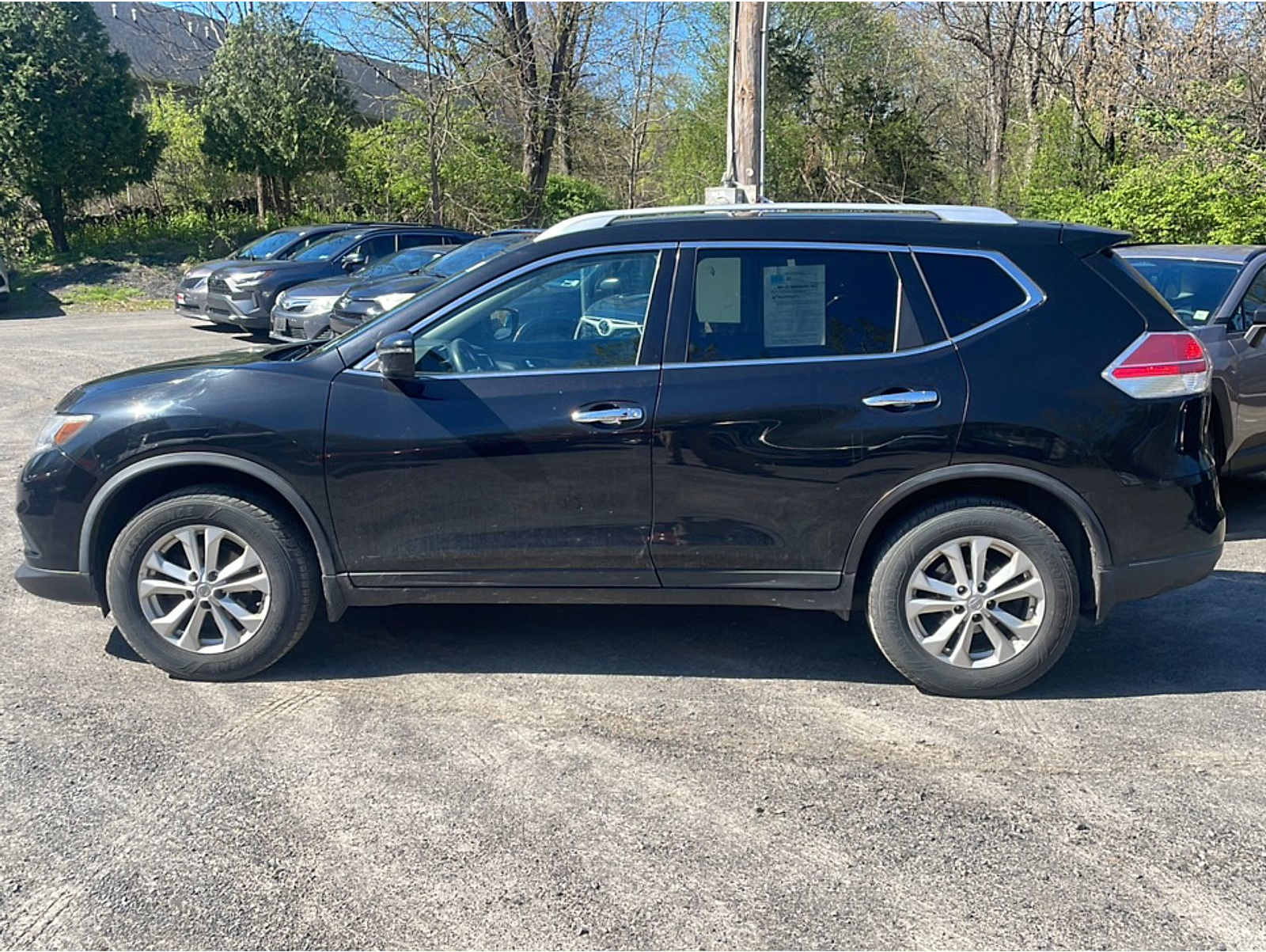 2016 Nissan Rogue SV
