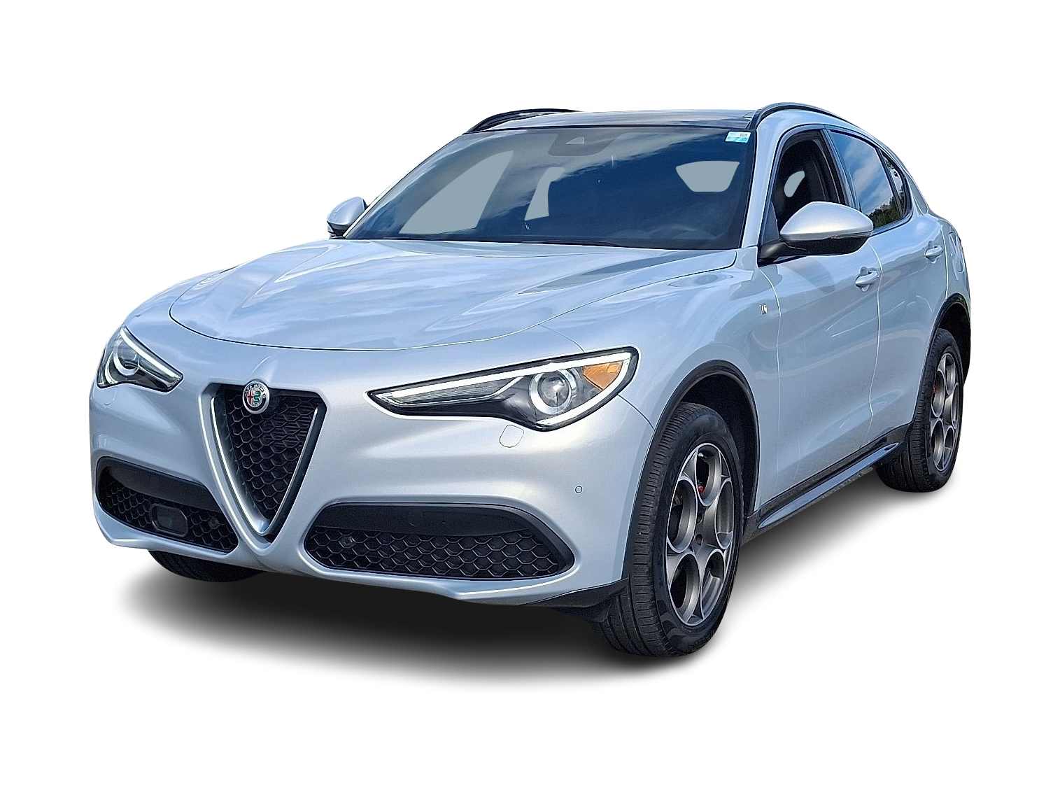 Thumbnail: 2023 Alfa Romeo Stelvio - 1