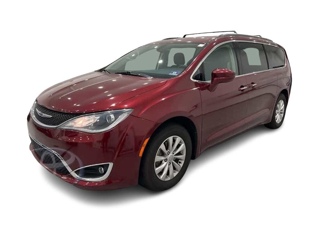 2019 Chrysler Pacifica Touring Plus -
                North Brunswick, NJ