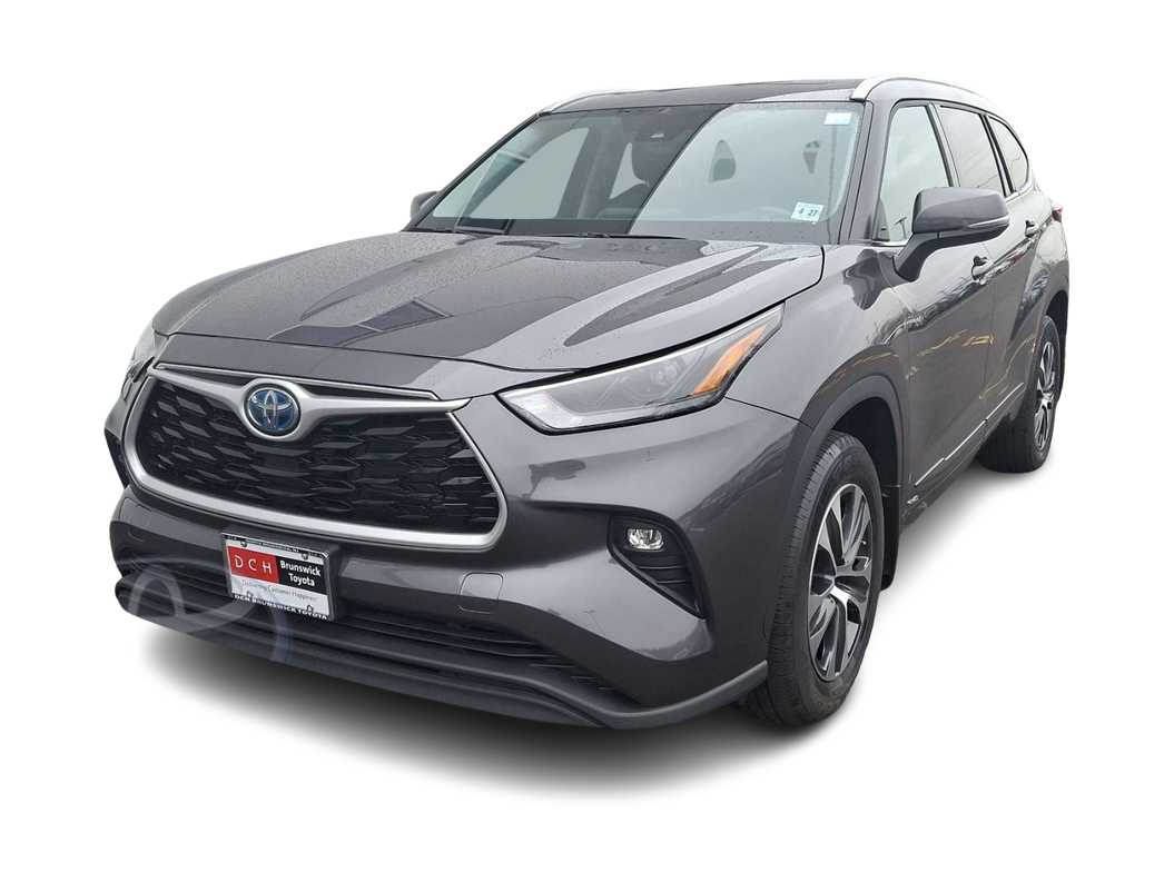 2022 Toyota Highlander XLE -
                North Brunswick, NJ