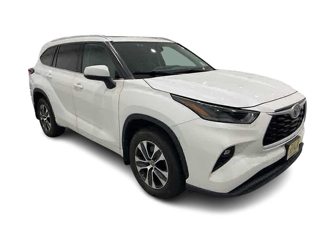 2021 Toyota Highlander XLE -
                North Brunswick, NJ