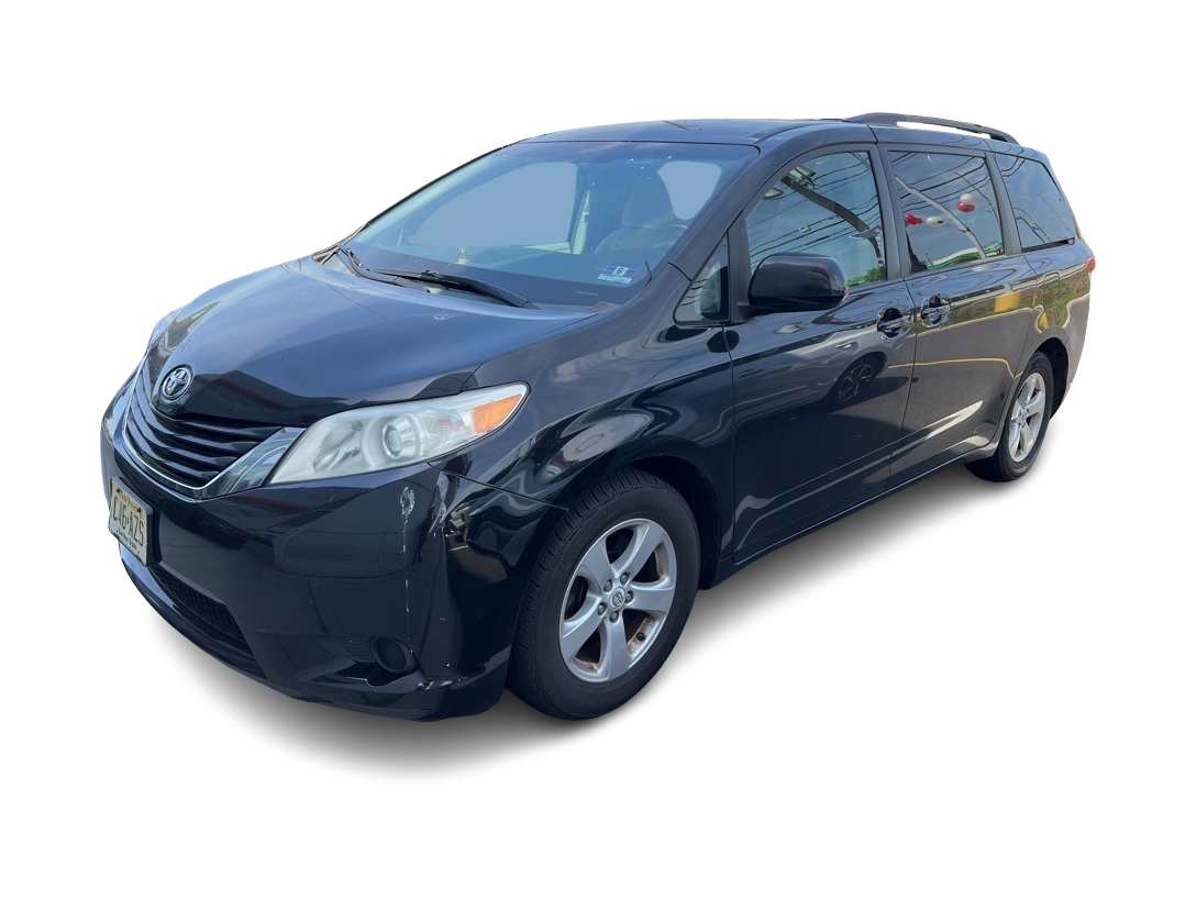 2011 Toyota Sienna LE -
                  North Brunswick, NJ