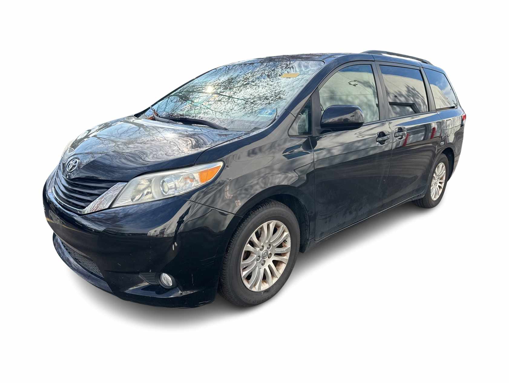 2013 Toyota Sienna XLE -
                  North Brunswick, NJ