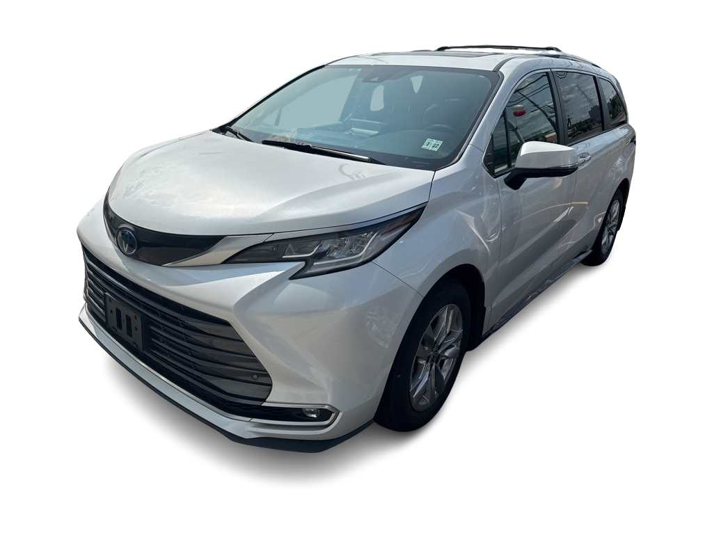 2022 Toyota Sienna Limited -
                  North Brunswick, NJ