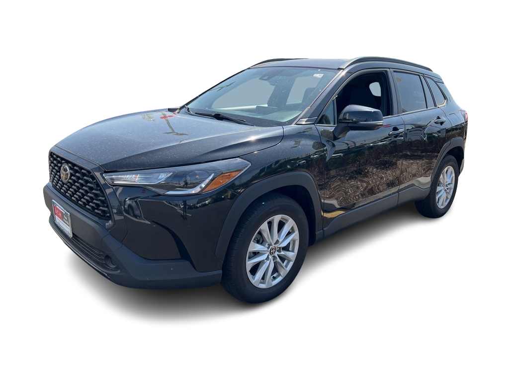 2022 Toyota Corolla Cross LE -
                North Brunswick, NJ