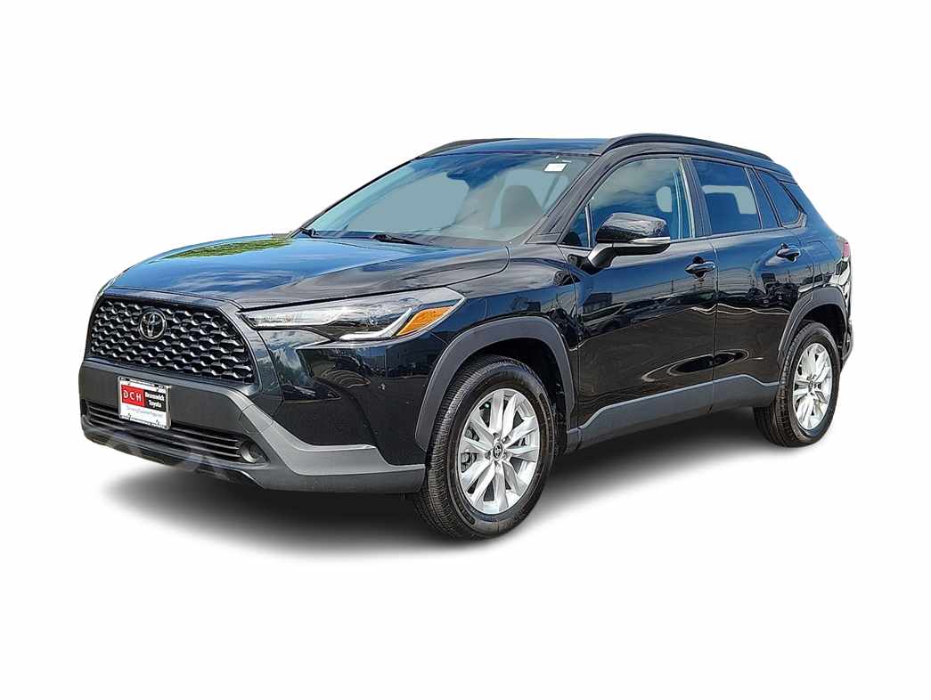 2022 Toyota Corolla Cross LE -
                North Brunswick, NJ