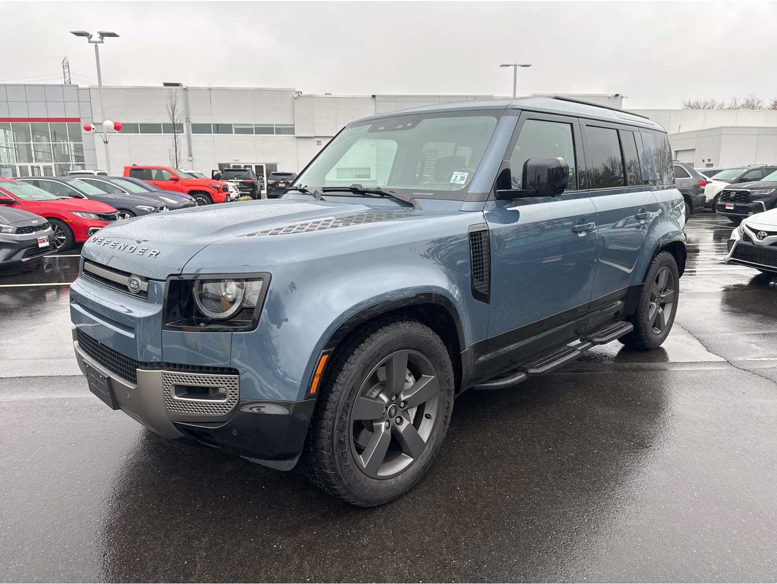 2025 Land Rover Defender