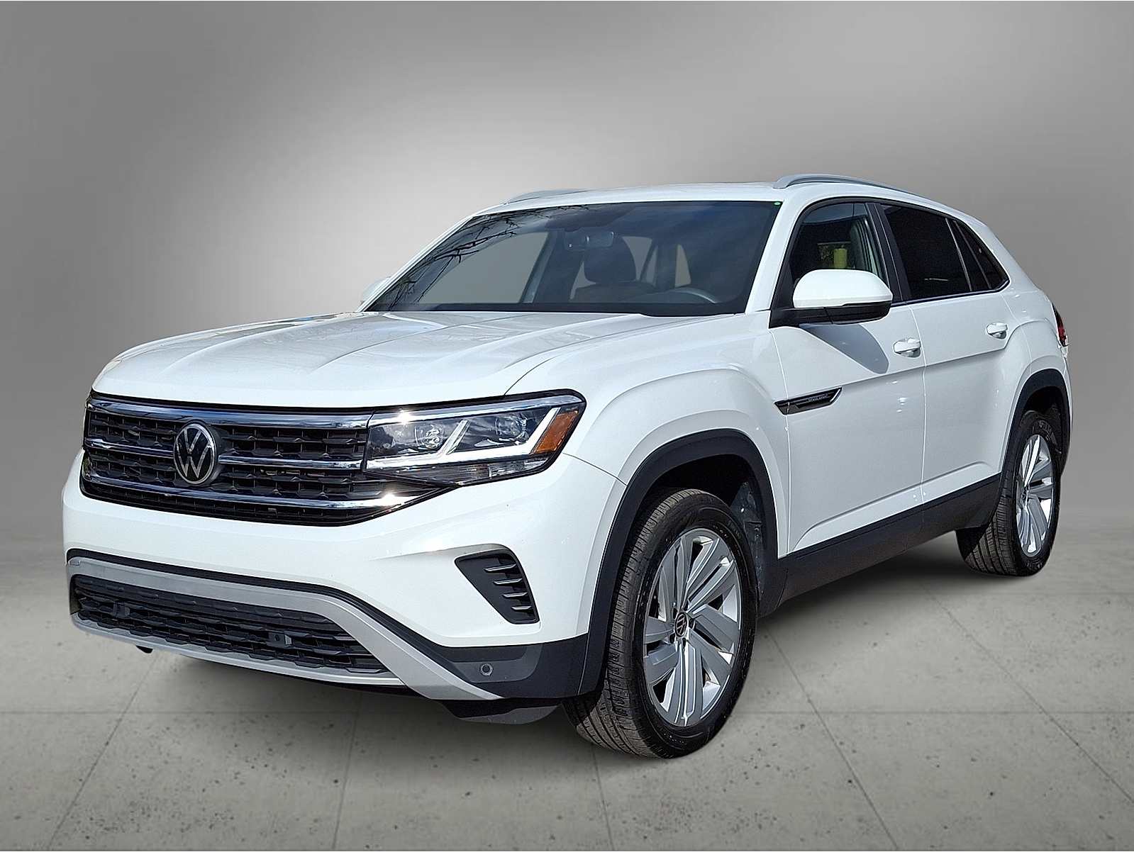 2022 Volkswagen Atlas Cross Sport SE w/Tech's photo