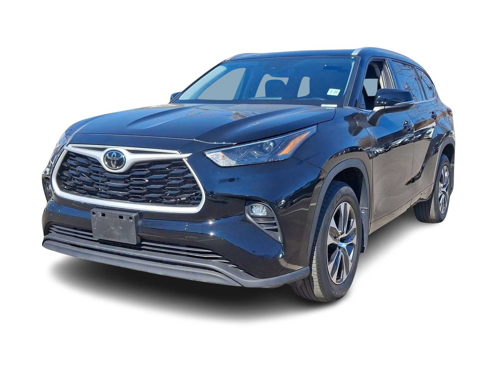 2022 Toyota Highlander XLE -
                Maplewood, NJ