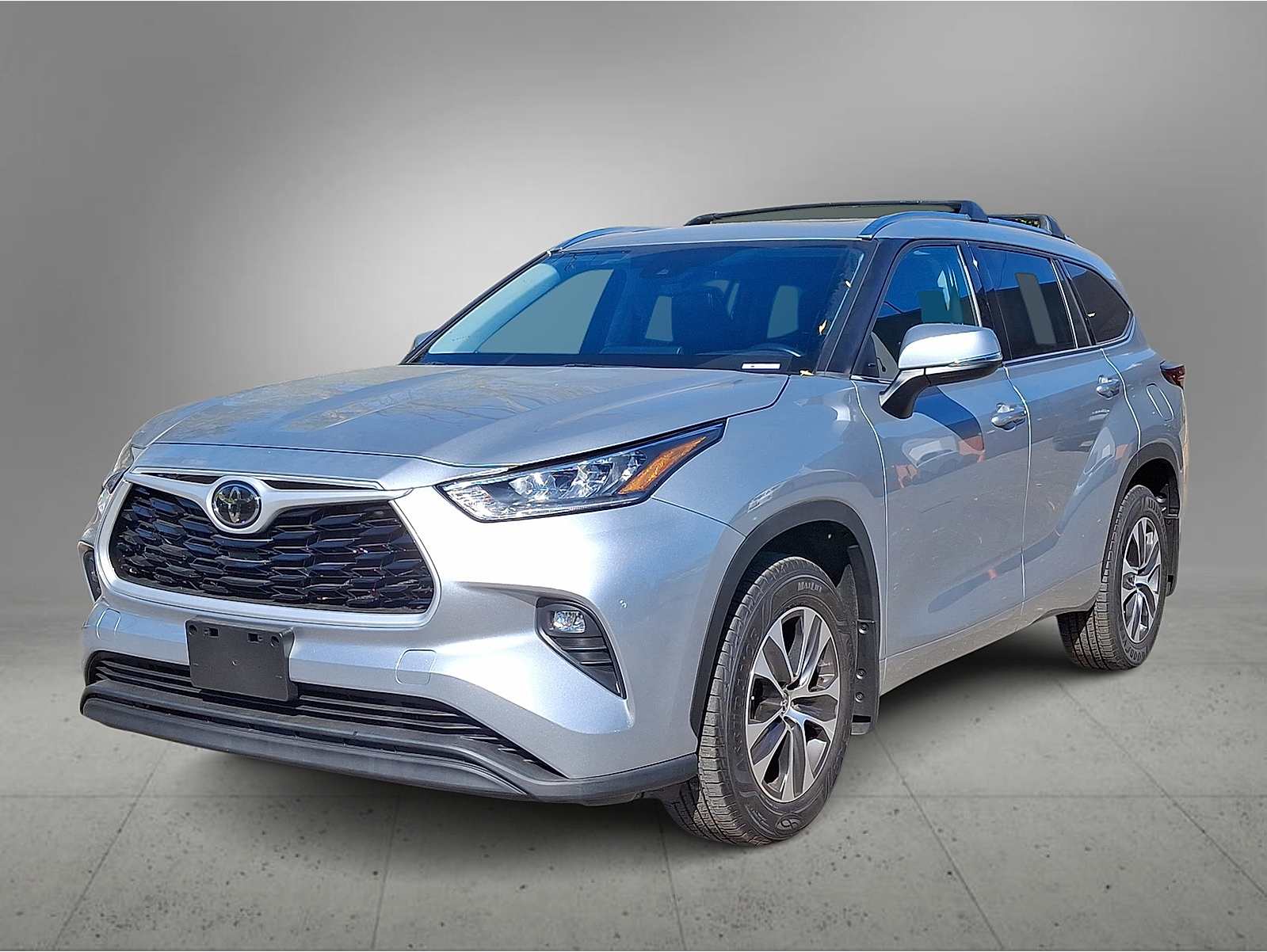 2020 Toyota Highlander XLE's photo