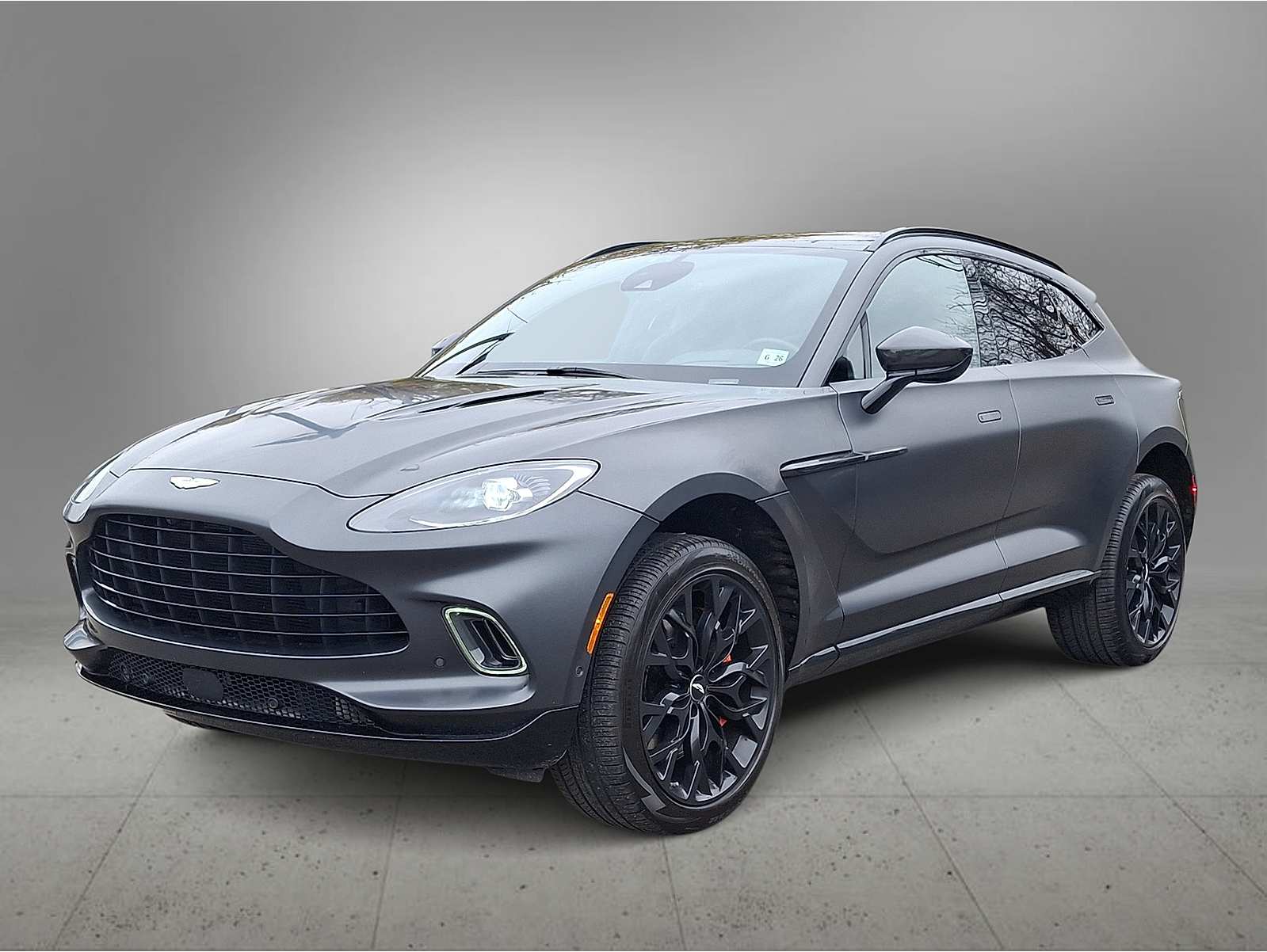 2021 Aston Martin DBX Base