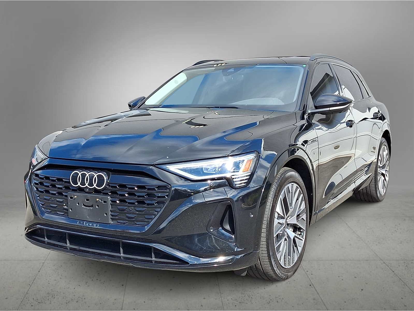 2024 Audi Q8 e-tron