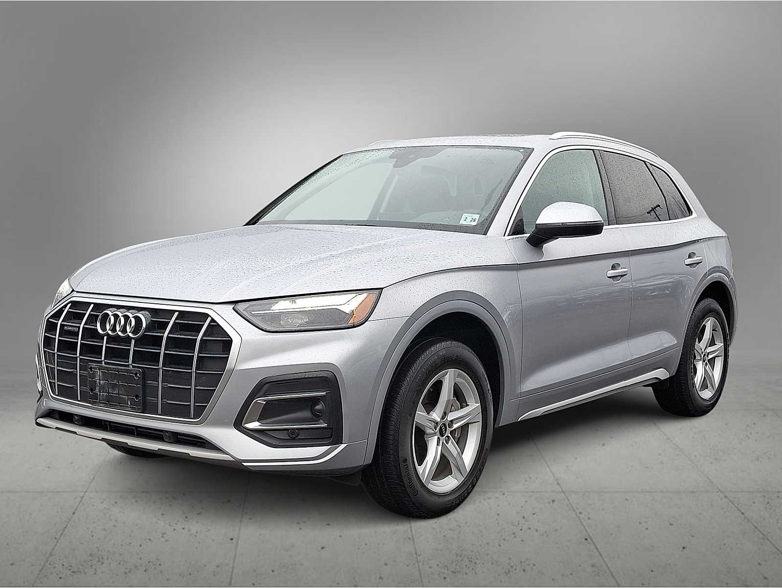 2023 Audi Q5 Premium's photo