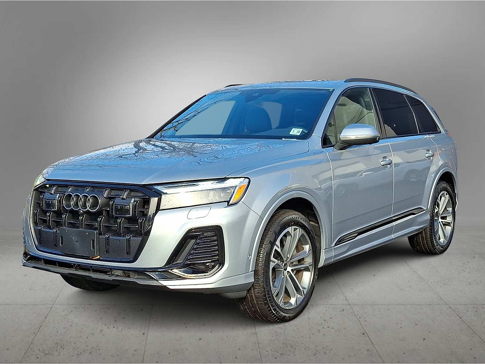 2025 Audi Q7 Premium's photo