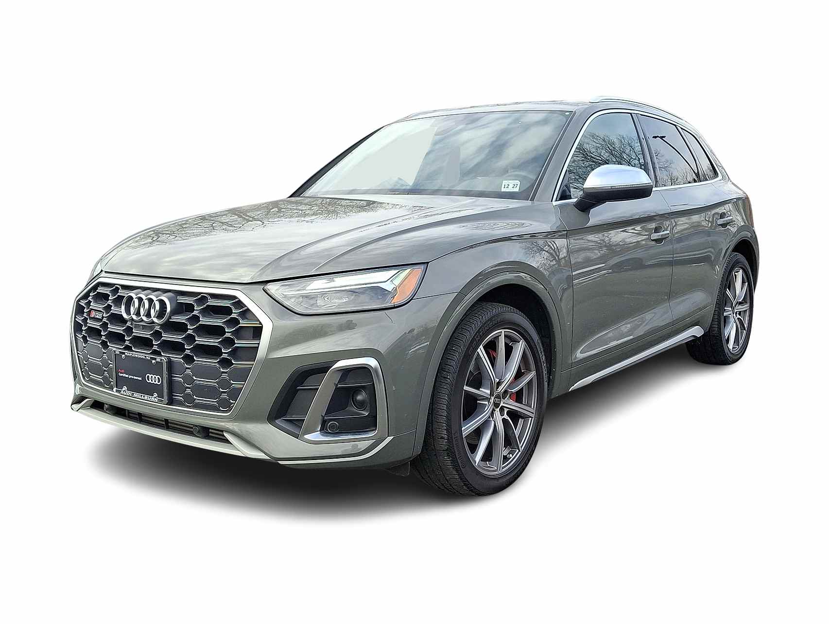 Thumbnail: 2023 Audi SQ5 - 1