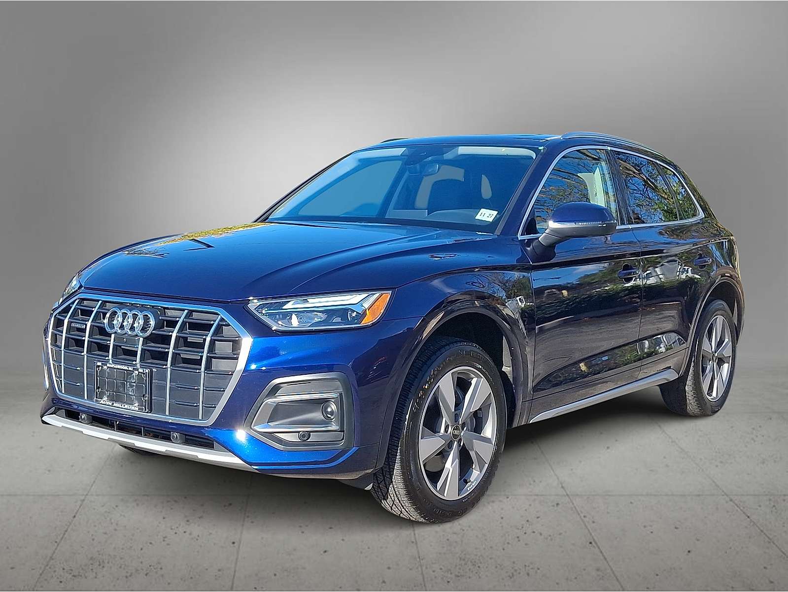 2023 Audi Q5 Premium Plus's photo