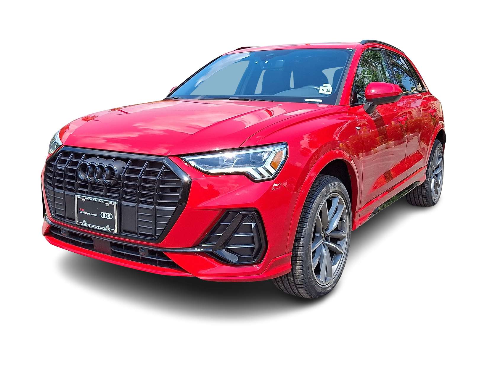 Thumbnail: 2024 Audi Q3 - 1