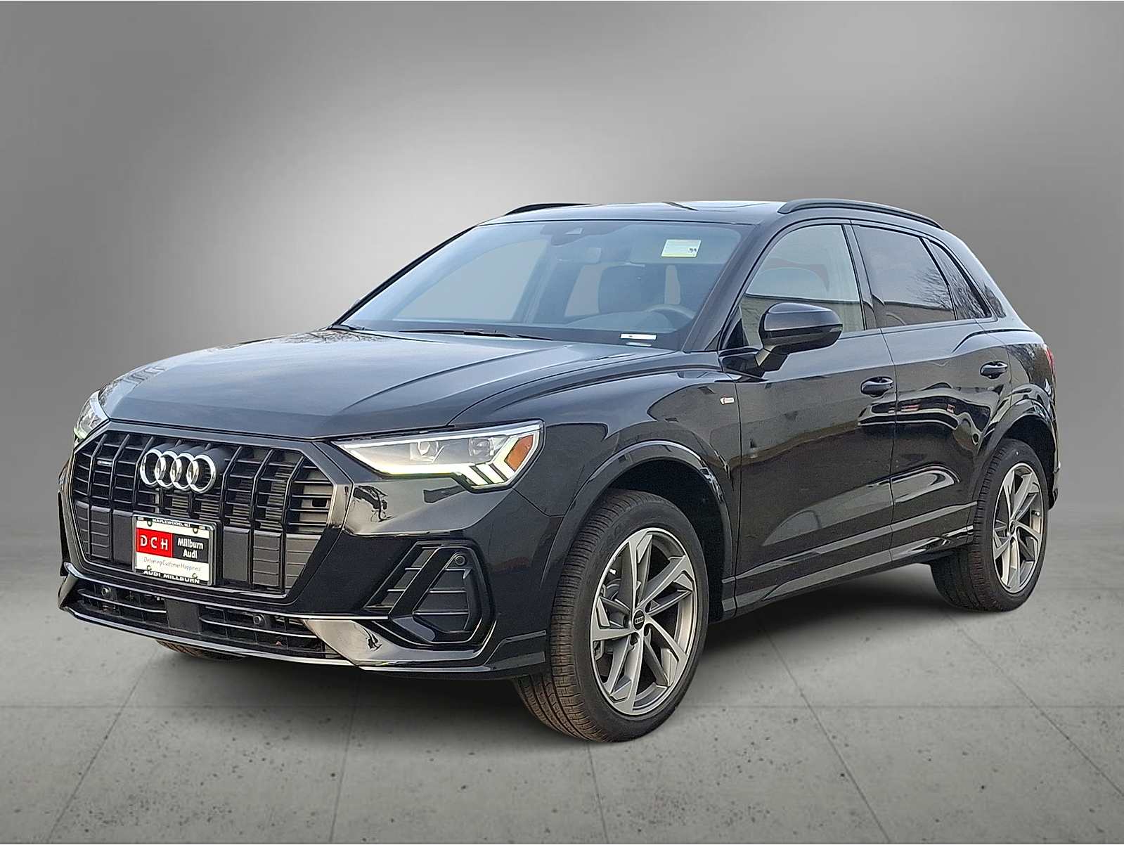 2025 Audi Q3 S Line Premium's photo