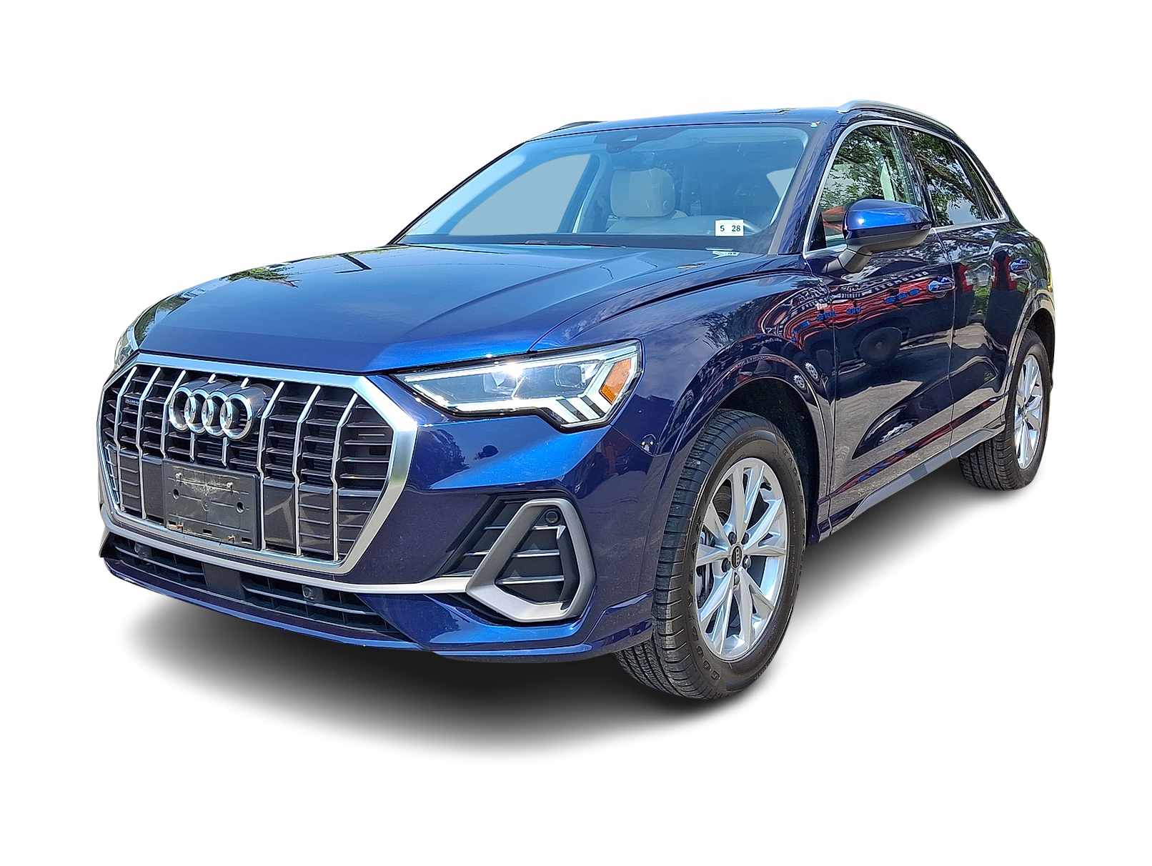 Thumbnail: 2023 Audi Q3 - 1