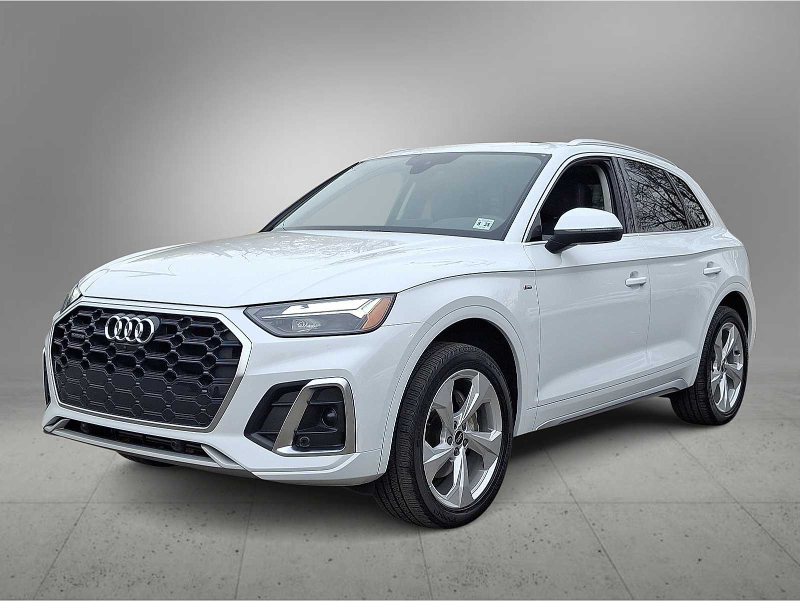 2023 Audi Q5 Premium Plus
