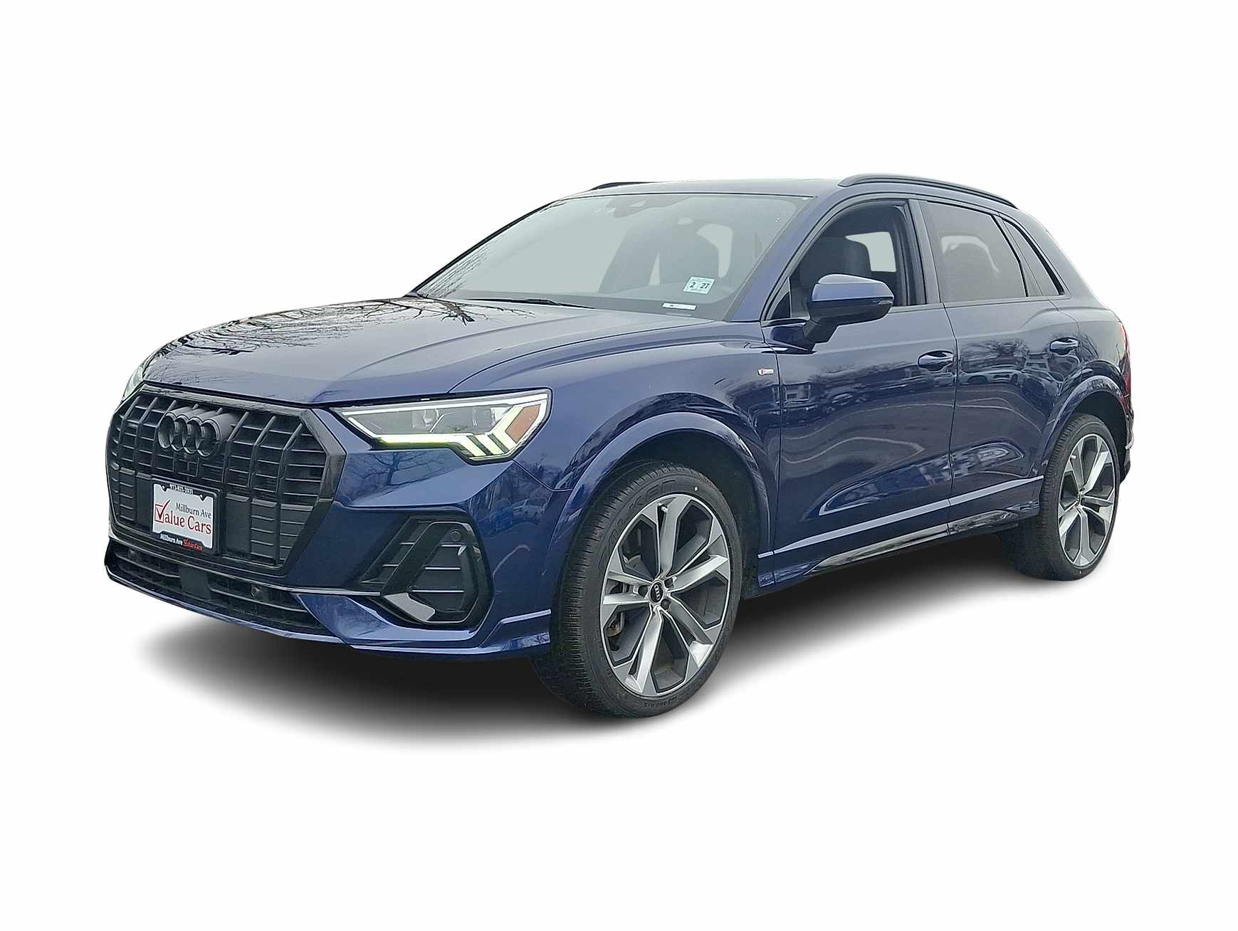Thumbnail: 2022 Audi Q3 - 1