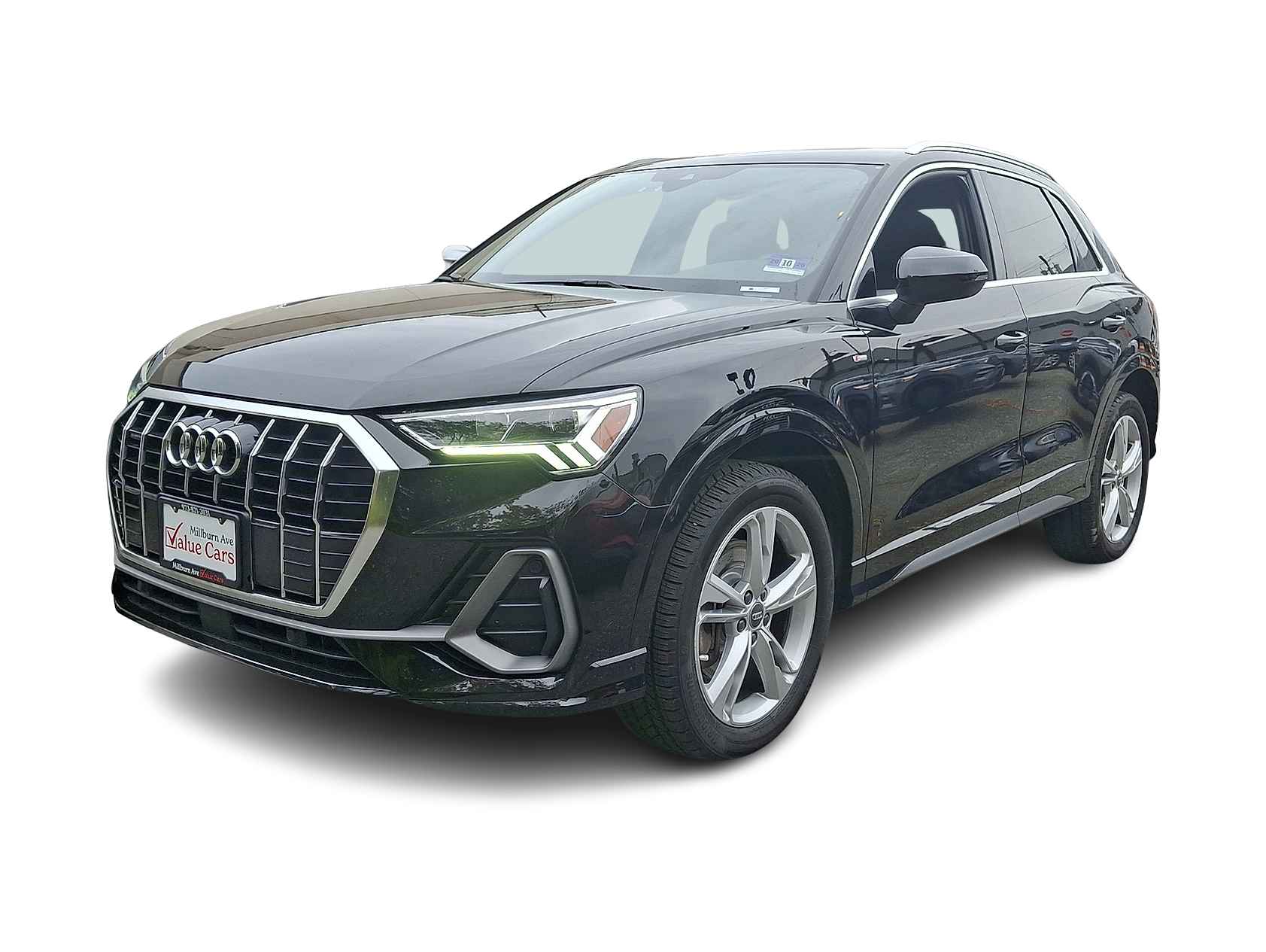 Thumbnail: 2020 Audi Q3 - 1