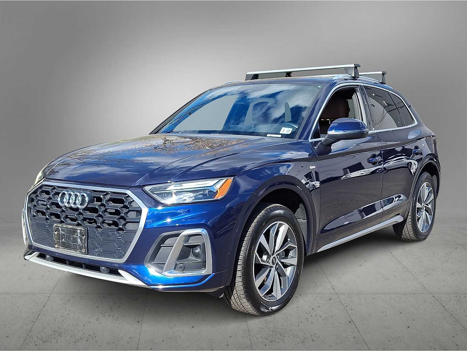2022 Audi Q5 Premium's photo