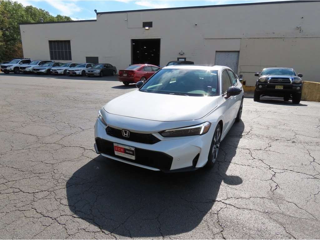 2026 Honda Civic Hatchback Sport Touring's photo