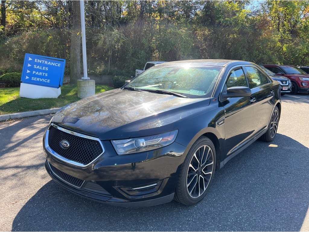 2018 Ford Taurus SHO