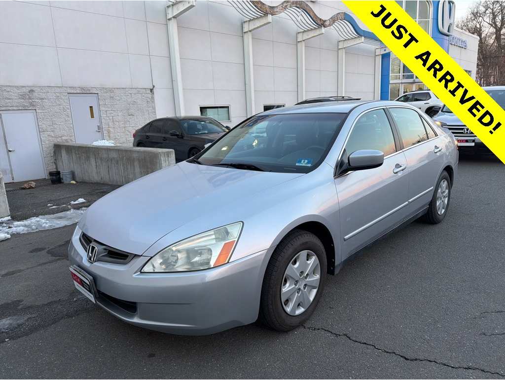 2004 Honda Accord LX's photo