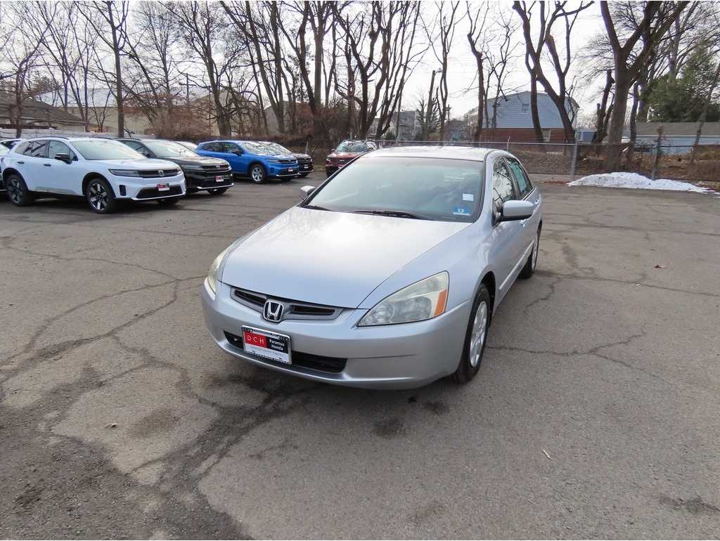 2004 Honda Accord LX's photo