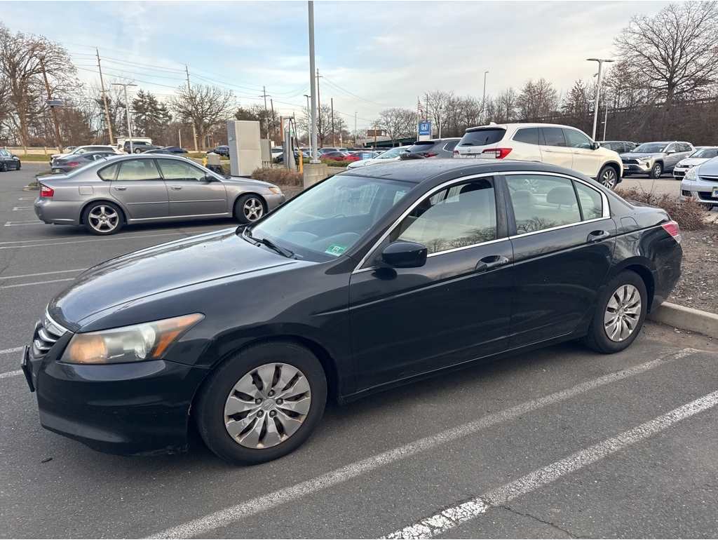 2011 Honda Accord LX's photo