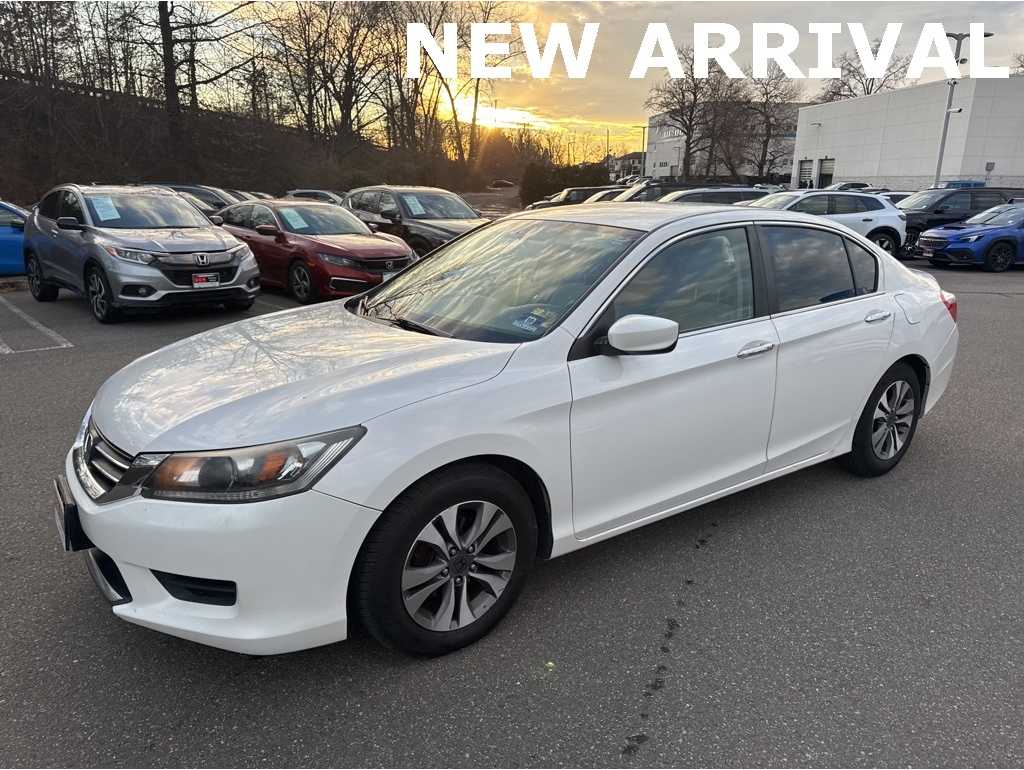2013 Honda Accord LX's photo