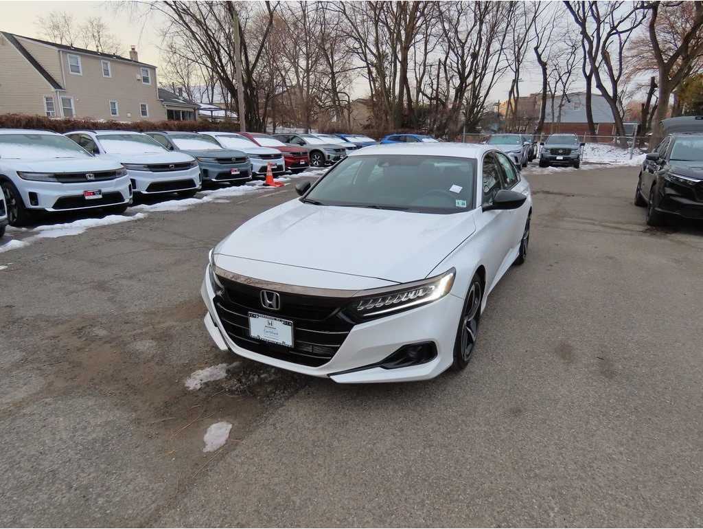2022 Honda Accord Sport's photo