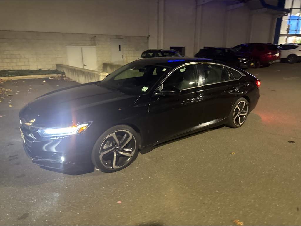 2021 Honda Accord Sport's photo