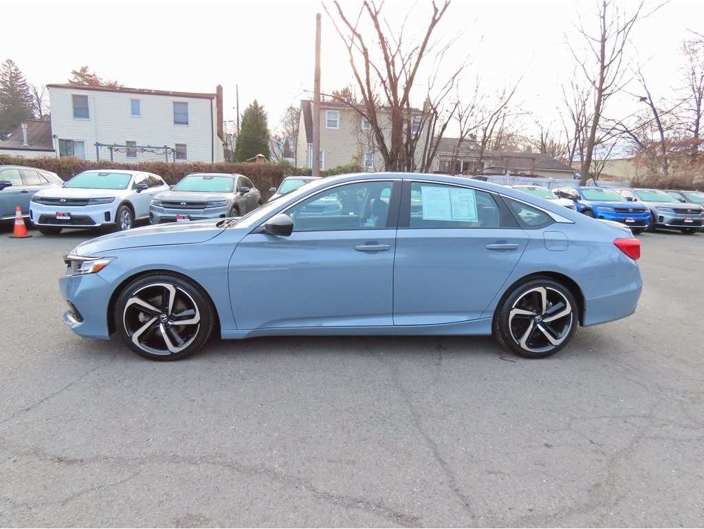 2022 Honda Accord Sport SE's photo