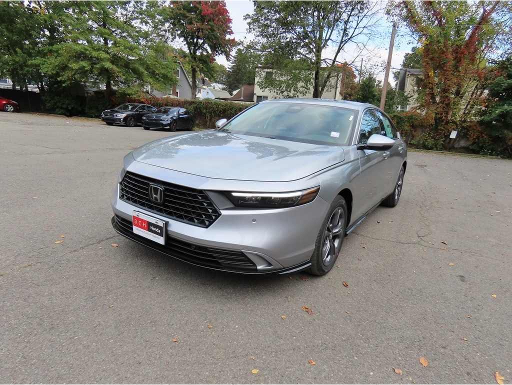 2025 Honda Accord Hybrid EX-L's photo