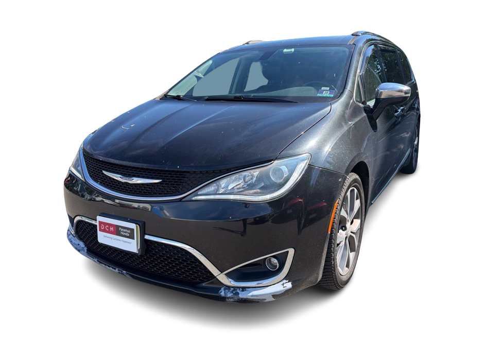 Thumbnail: 2019 Chrysler Pacifica - 1