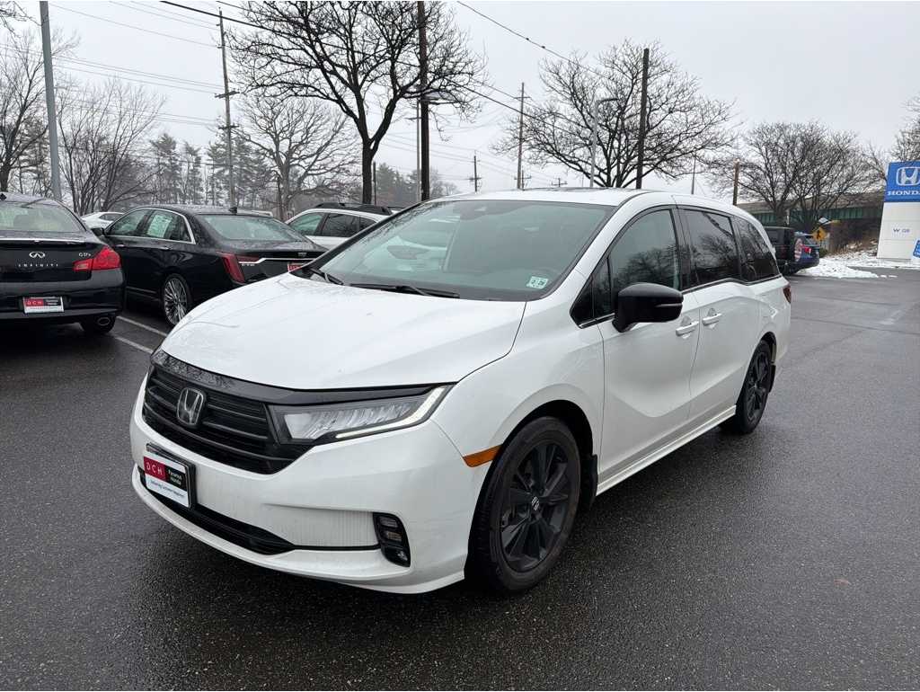 2023 Honda Odyssey SPORT's photo