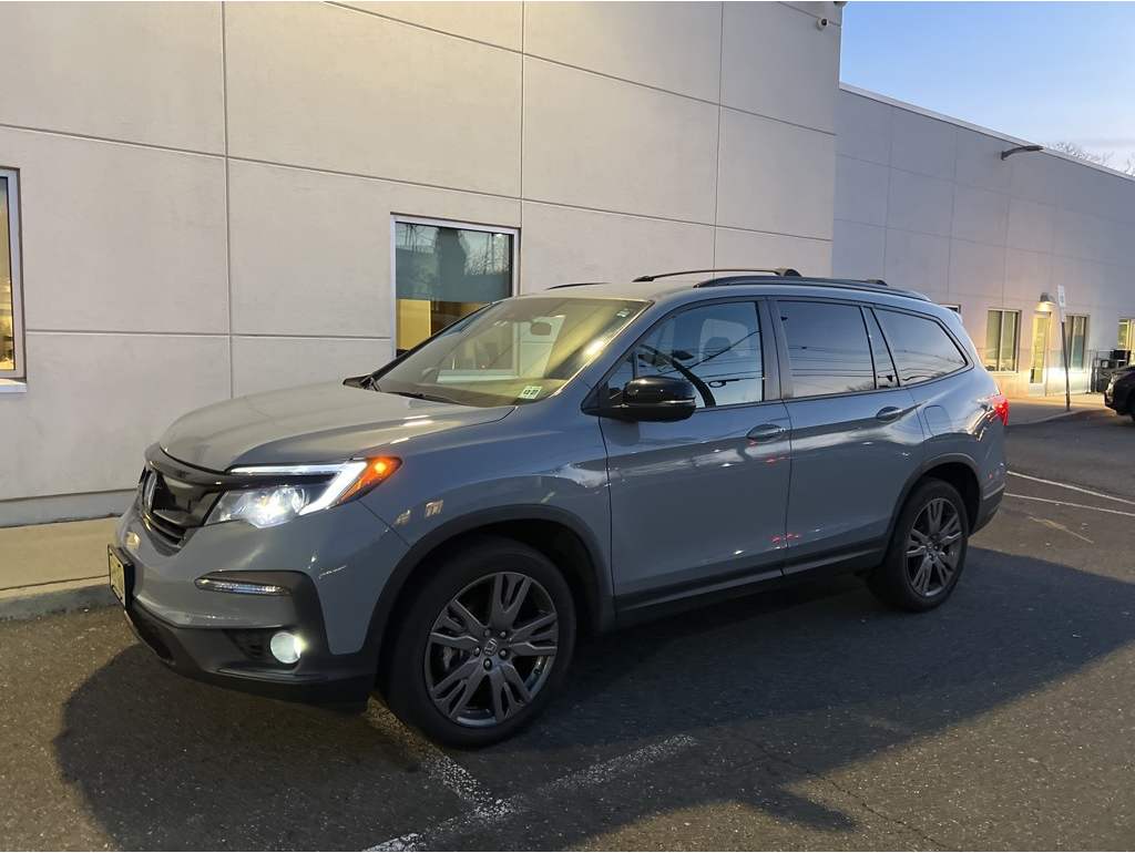 2022 Honda Pilot Sport's photo