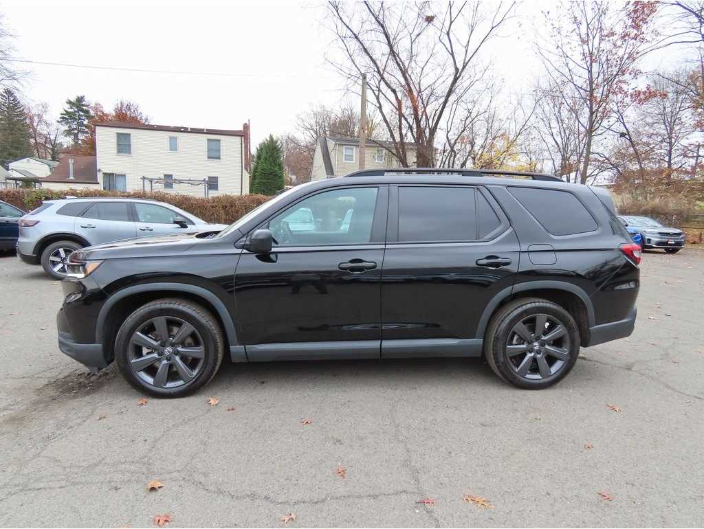 2023 Honda Pilot Sport's photo