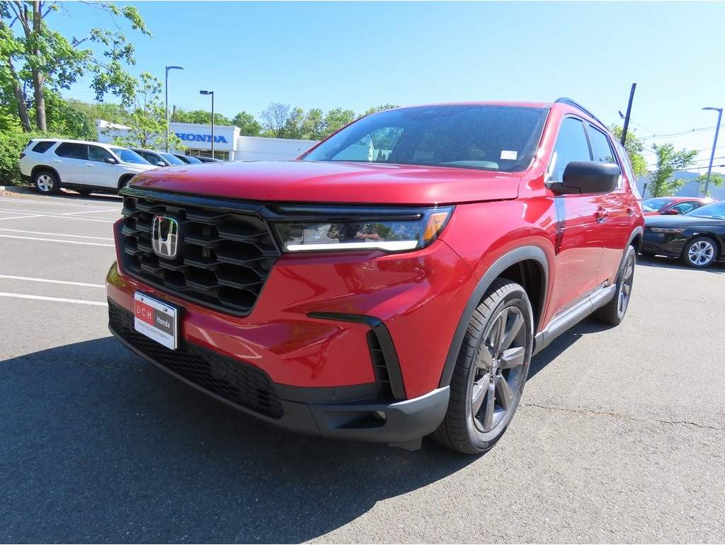 2025 Honda Pilot Sport's photo