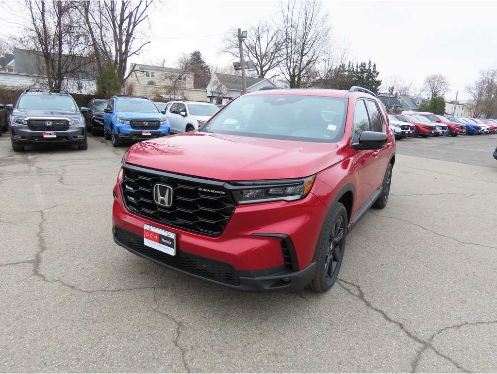 2025 Honda Pilot Black Edition's photo