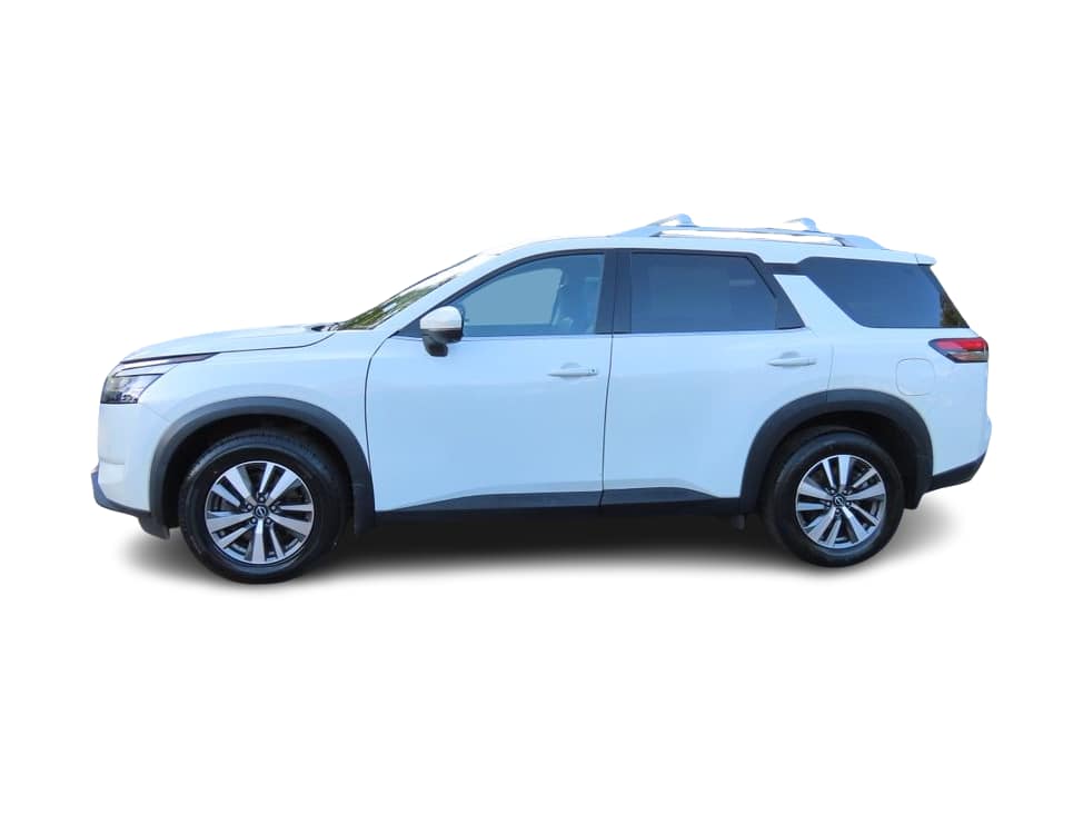 Thumbnail: 2024 Nissan Pathfinder - 1