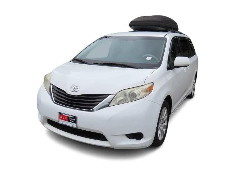 2014 Toyota Sienna LE -
                  Paramus, NJ