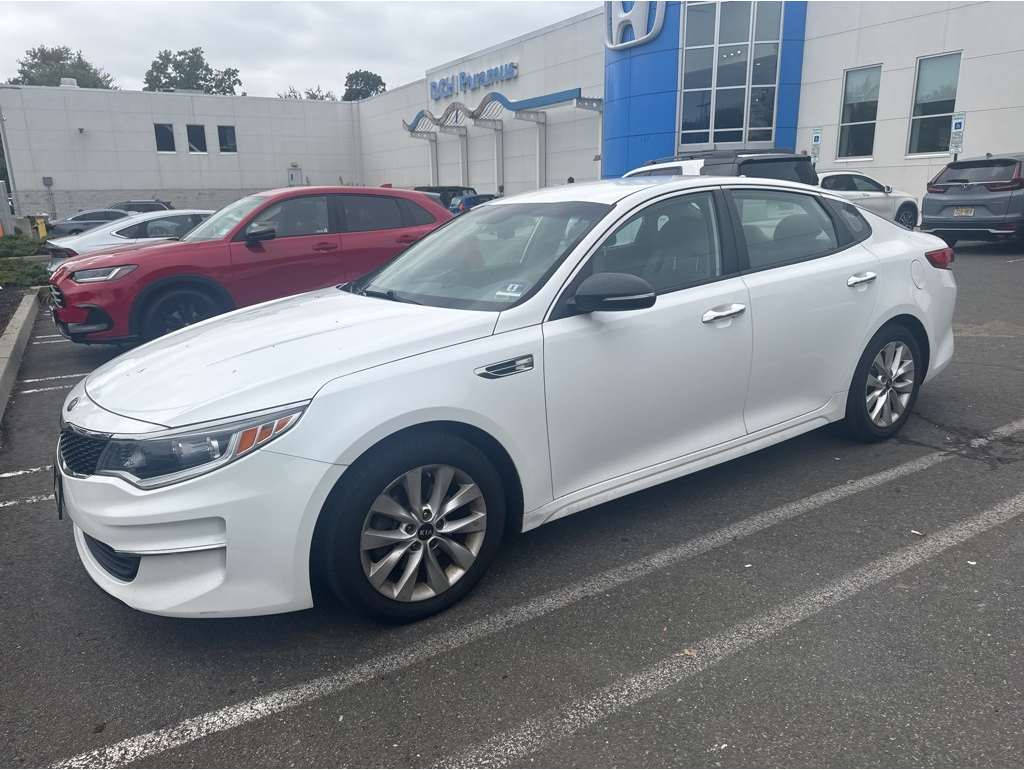 2017 Kia Optima LX