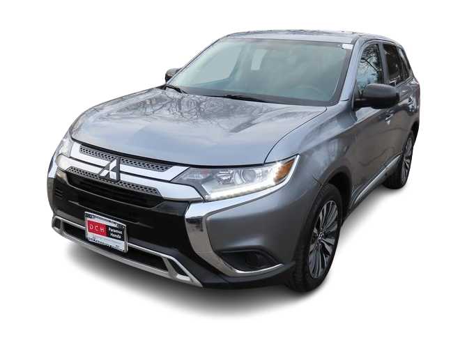 2020 Mitsubishi Outlander ES Hero Image