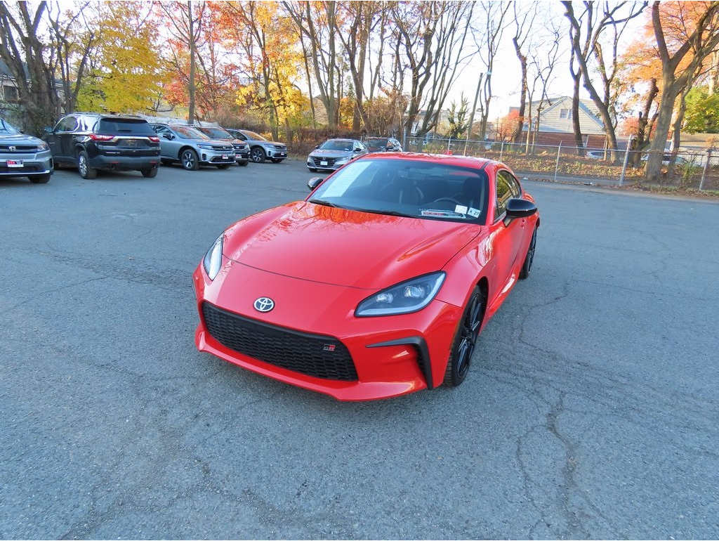 2022 Toyota GR86 Premium's photo