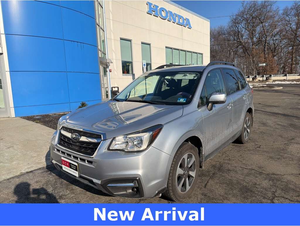 2017 Subaru Forester Premium's photo