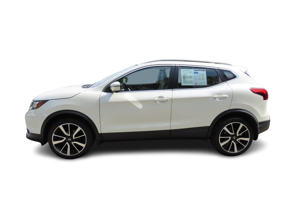 Thumbnail: 2019 Nissan Rogue Sport - 1